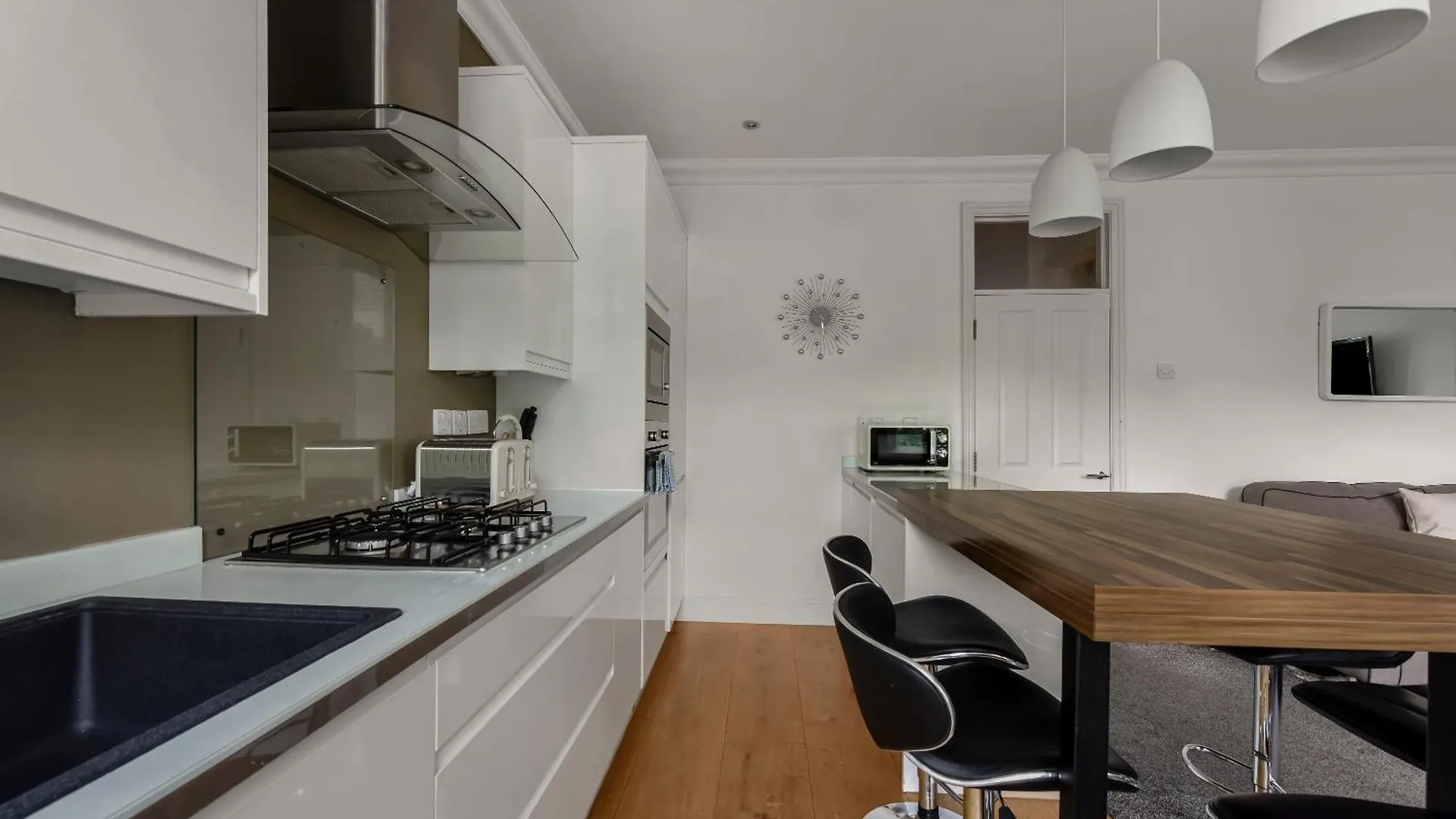The West Kensington Collection Apartment London