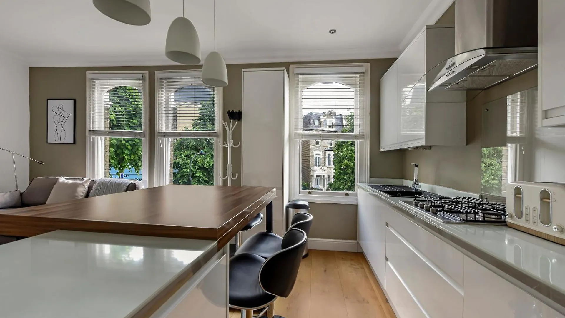 The West Kensington Collection Apartment London 0*,